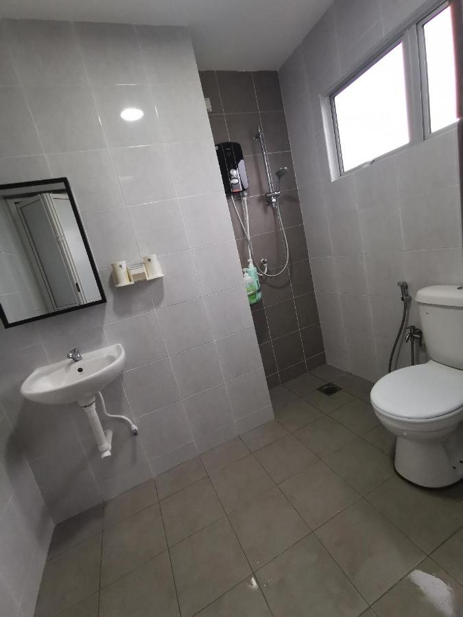 Coco Homestay 旅人の家@The Venus Sitiawan Perak Ngoại thất bức ảnh