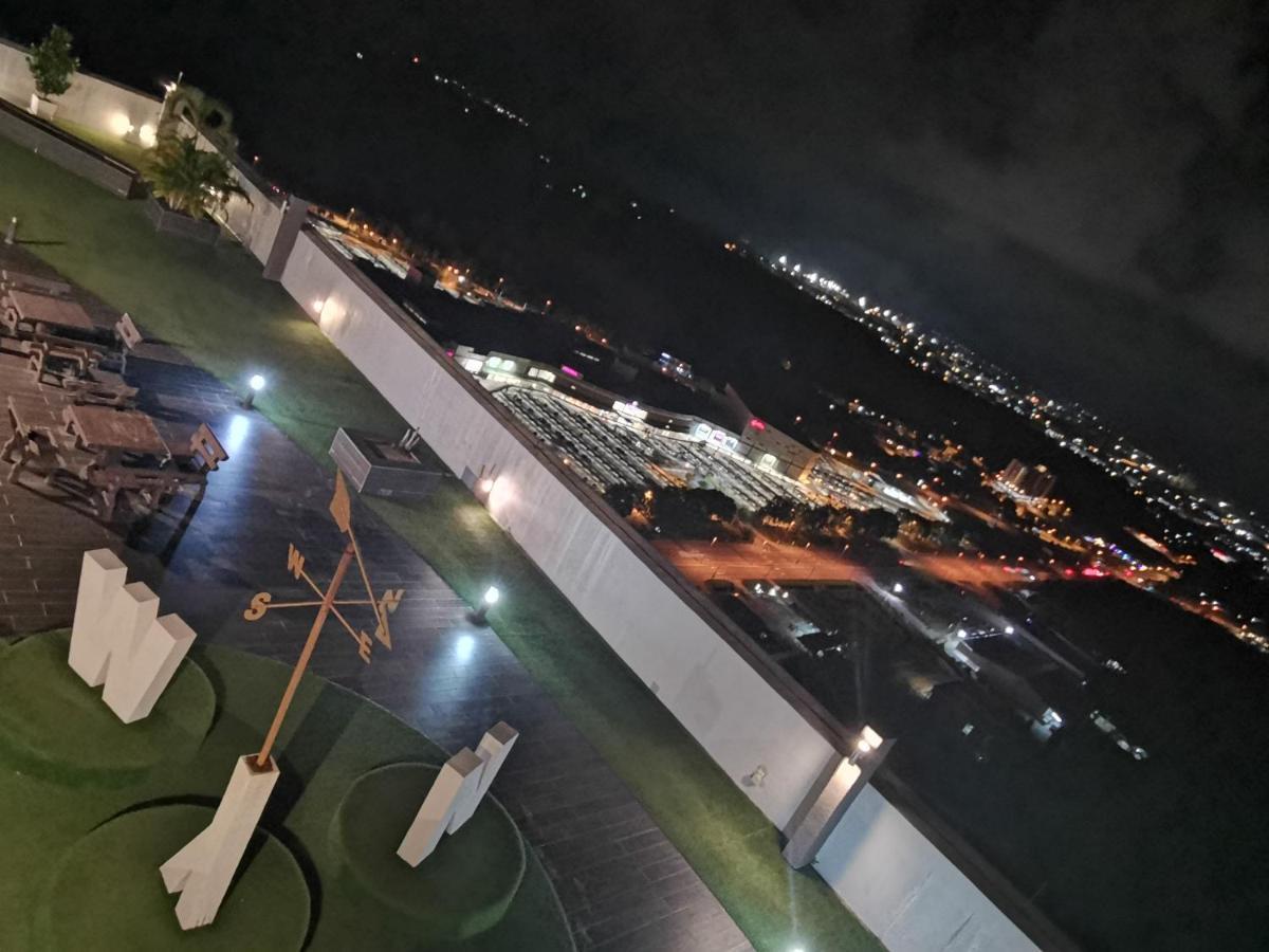 Coco Homestay 旅人の家@The Venus Sitiawan Perak Ngoại thất bức ảnh